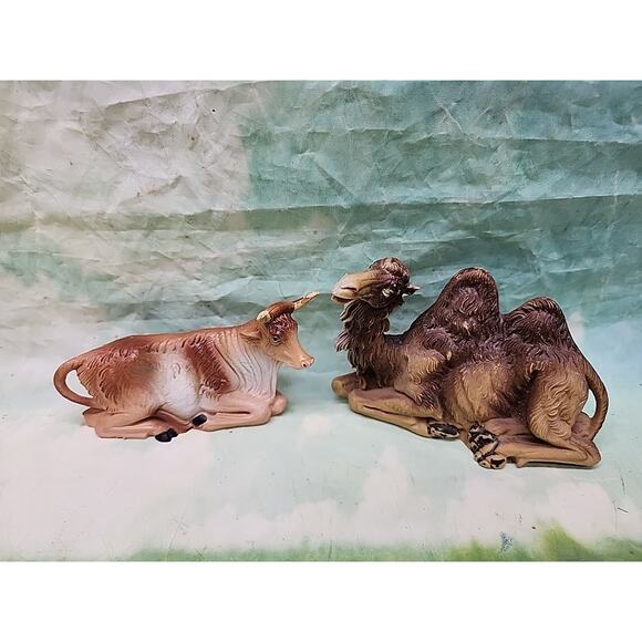 Fontanini Resting Cow-Bull & Resting Camel Nativity 3” Depose Italy Spider Mark - Picture 1 of 7